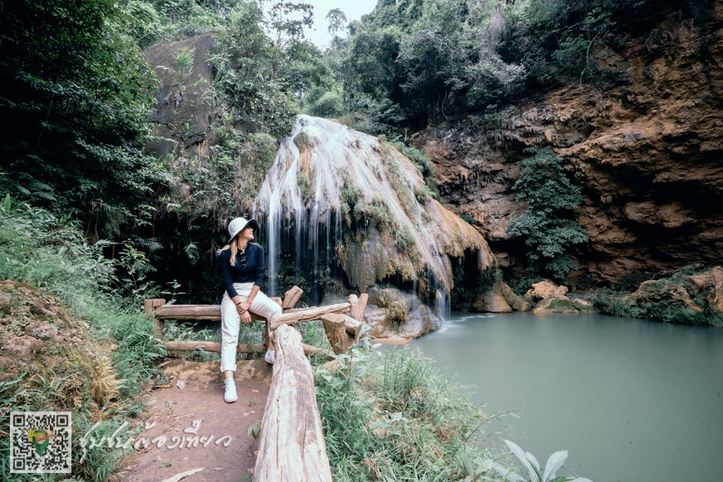 ชุมชนพระบาทห้วยต้ม จังหวัดลำพูน