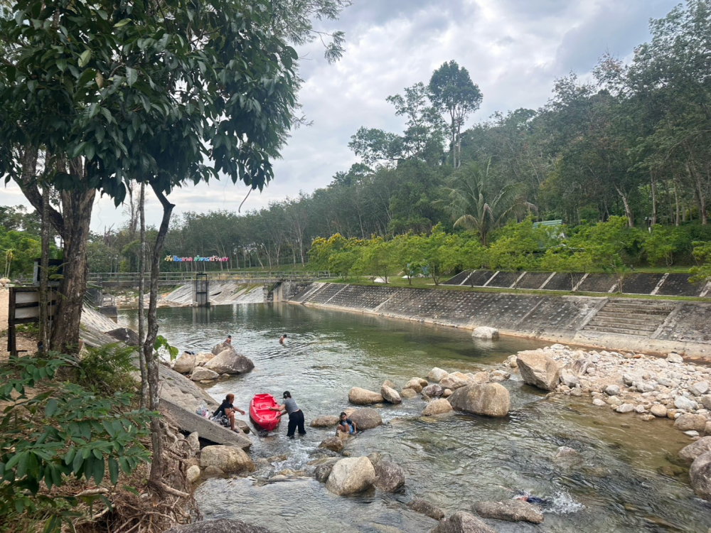 ชุมชนต้องเที่ยวชุมชนท่องเที่ยวบ้านลำขนุน