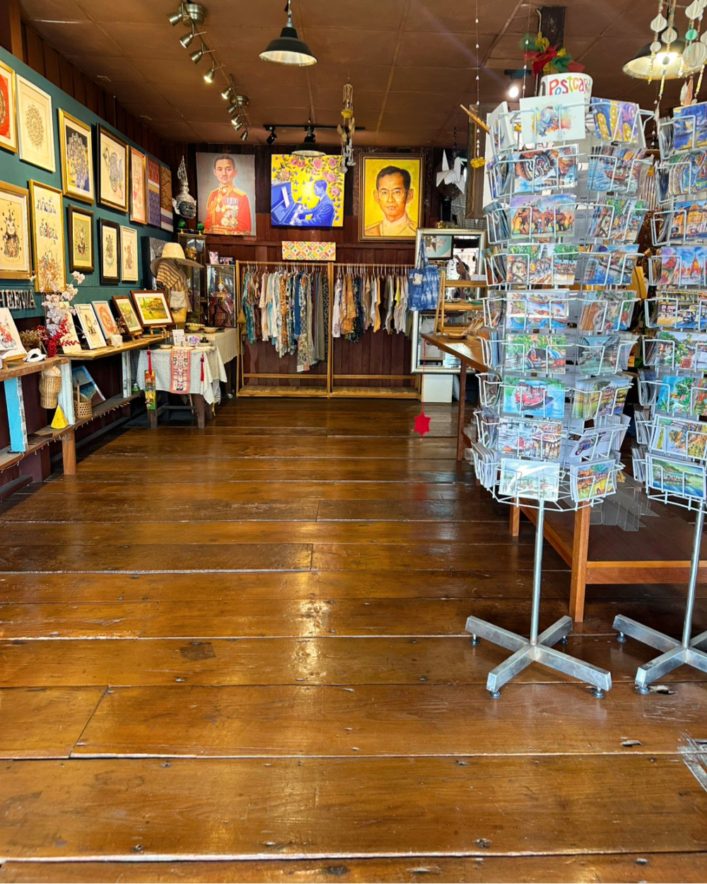 ชุมชนต้องเที่ยวชุมชนท่องเที่ยวกำแพงทองพัฒนา